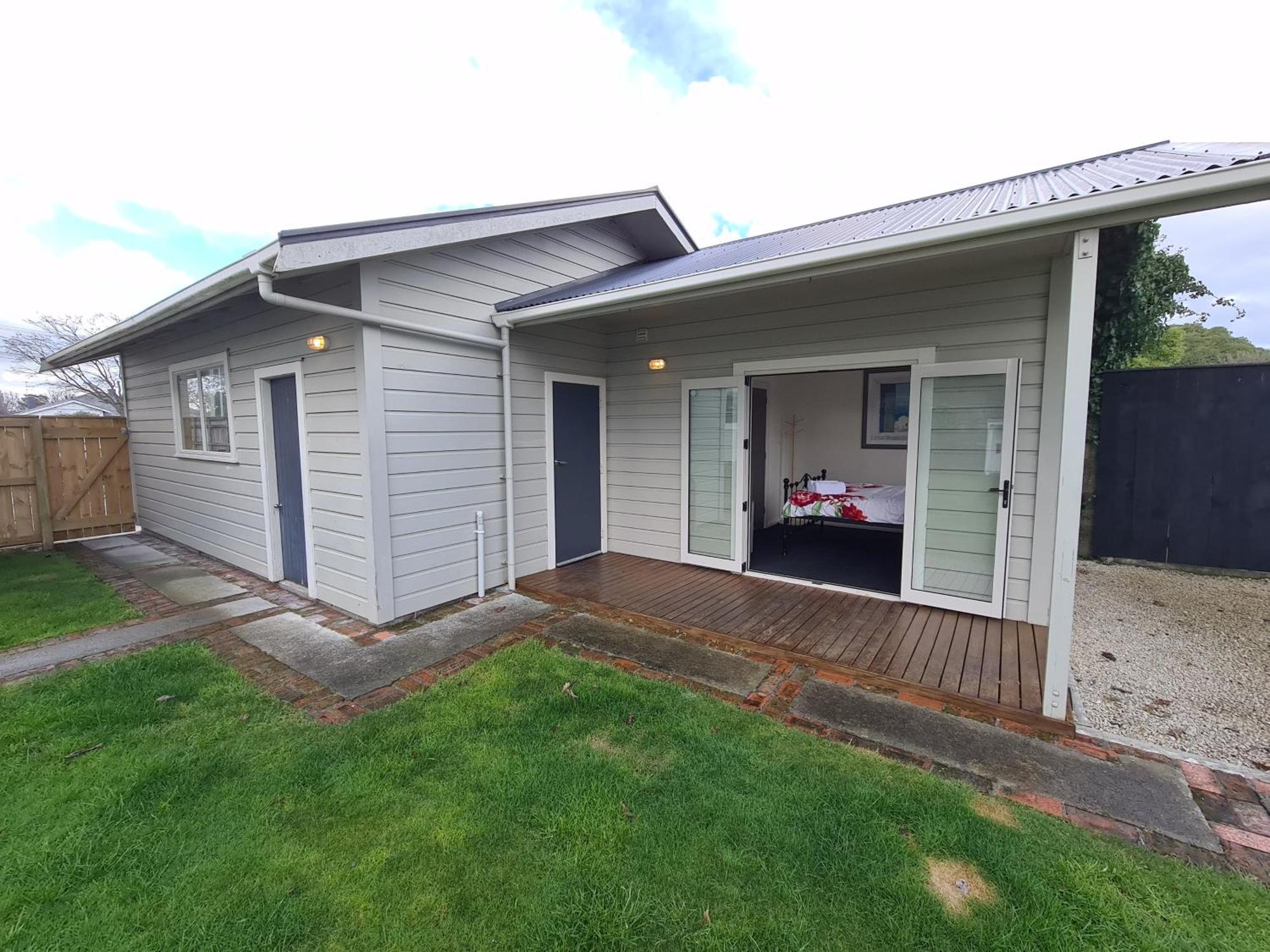 Central Masterton Sleepout Exterior photo